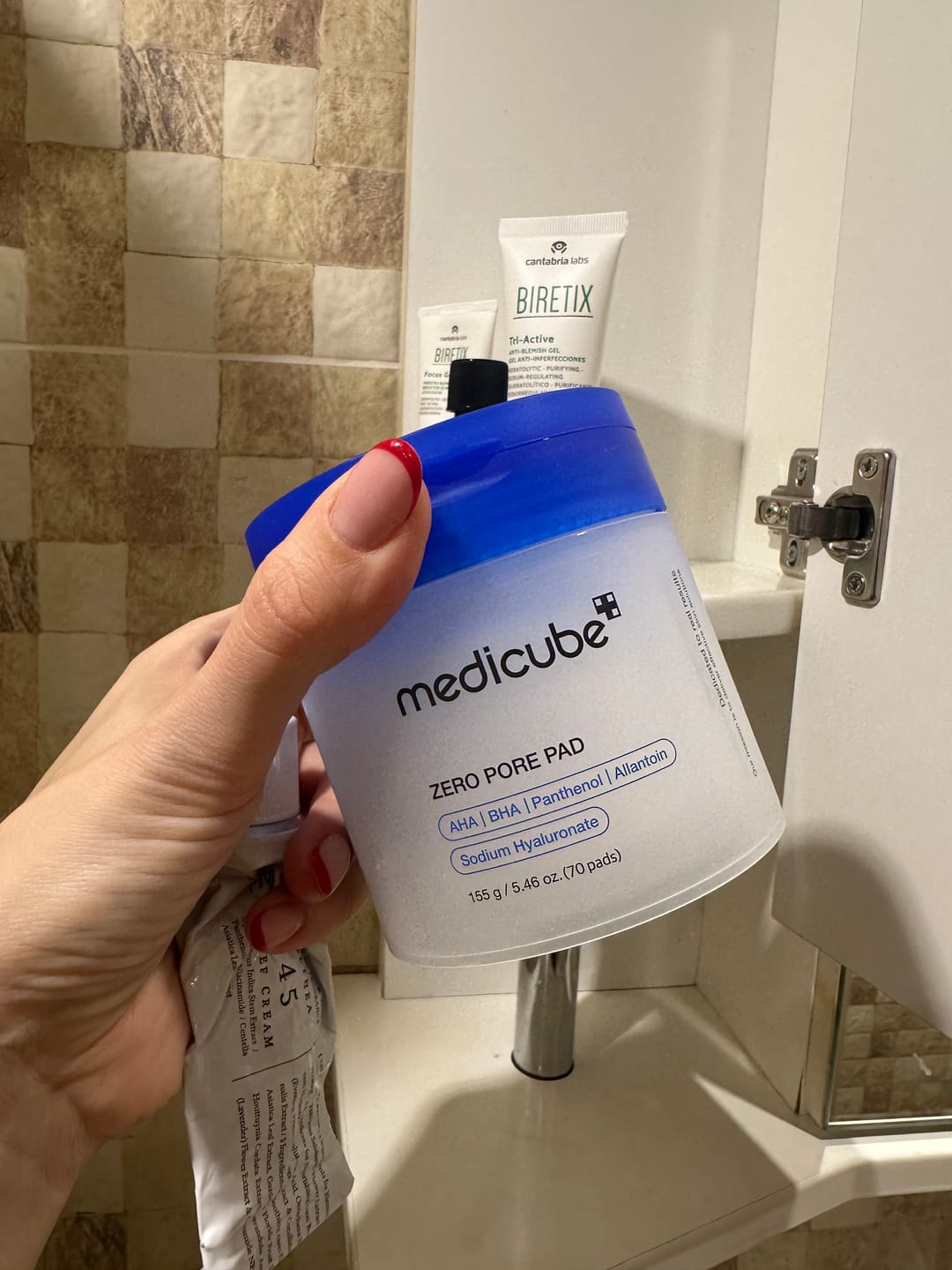 Customer photo review of Pīlinga spilventiņi sejai Medicube Zero Pore Pad 2.0