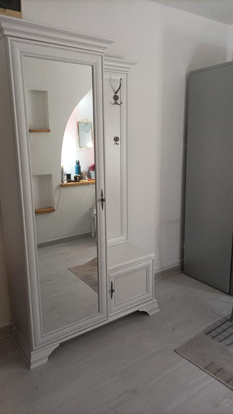 Customer photo review of Mobilier hol IDENTO, alb, PAL, cu oglinda pe partea stanga, 115x44x198 cm