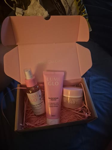 Customer photo review of The Super Glo Hydro Boost Jelly Moisturiser