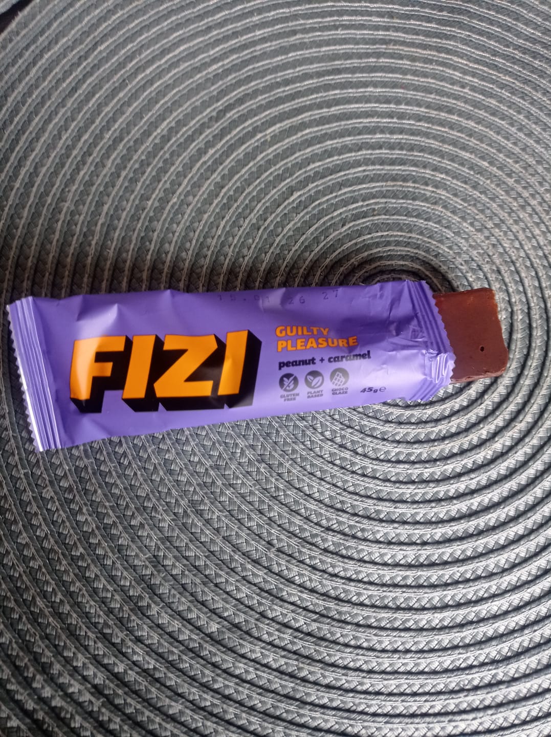 Customer photo review of BATON W POLEWIE CZEKOLADOWEJ "PEANUT + CARAMEL" 10 X 45G
