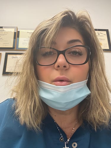 Customer photo review of Lipstick Farrah - Limited Edition