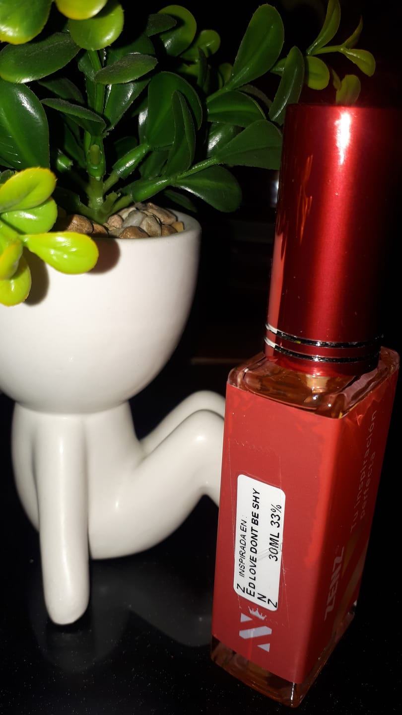 Customer photo review of Perfume Tendencia D LOVE DONT BE SHY zenz