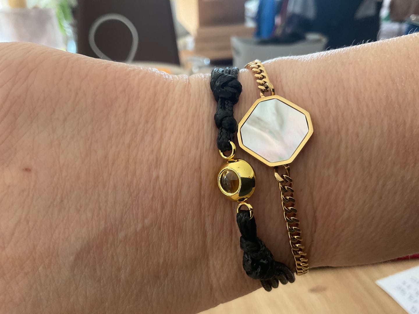 Customer photo review of Classic Armband - Perlmutt - Gold - Für Sie