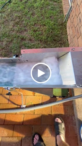 Customer video review of 8 Inch Sluice Header unit