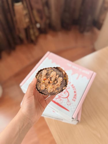 Customer photo review of The Classics - Peanut Butter Fudge Brownie Cups