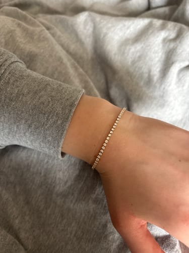 Kundenbewertung mit Foto zu Tennis Armband