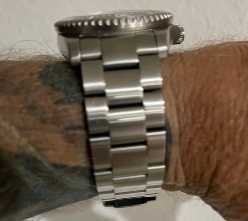 Customer photo review of Oceaneva Men's Deep Marine Explorer III 3000M Pro Diver Watch Blue Mother Of Pearl Dial