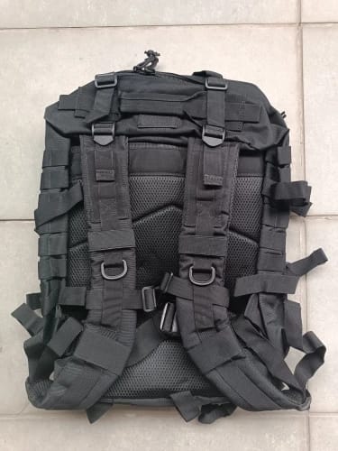 Customer photo review of Taktischer Rucksack – Robuster Bag für Outdoor & Survival | 30L/50L
