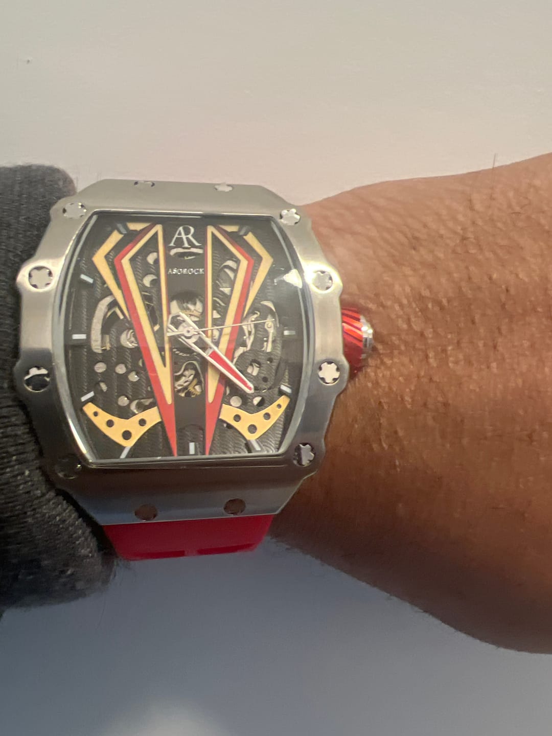 Customer photo review of Silver/red Motorsport V2 automatic
