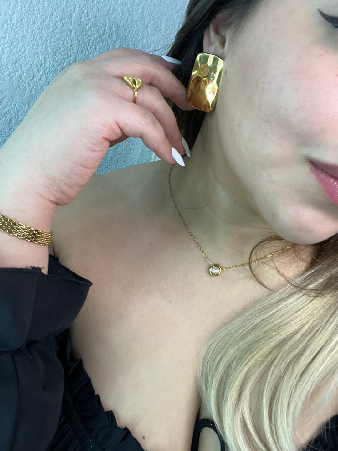 Customer photo review of Petal