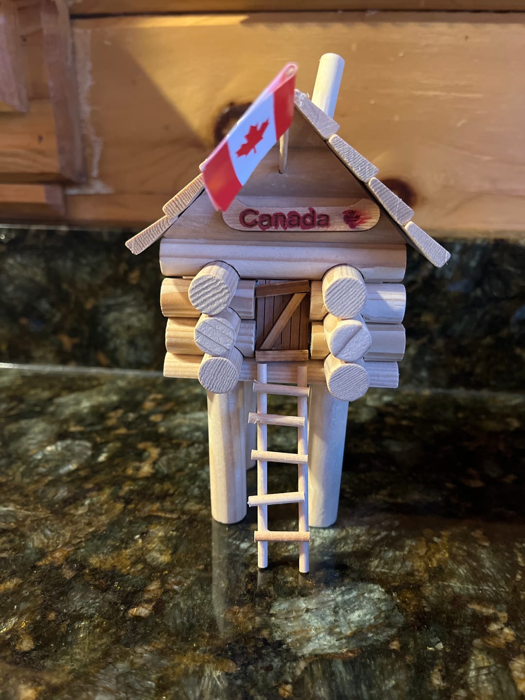 Customer photo review of Treehouse