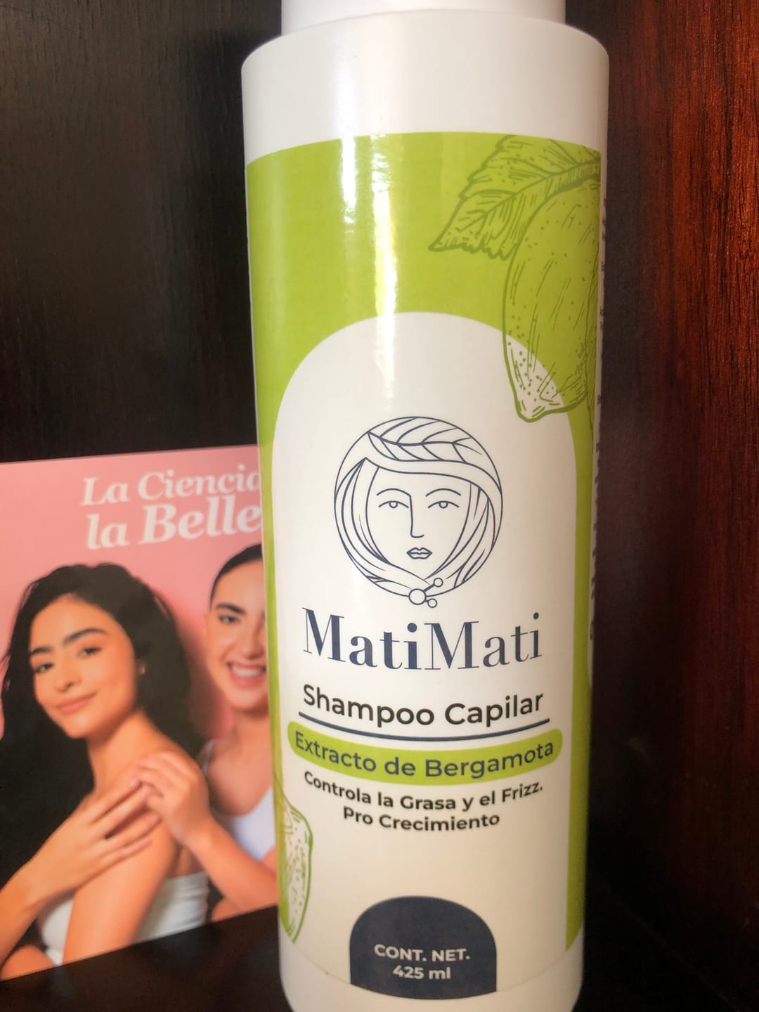 Customer photo review of Shampoo Capilar Extracto de Bergamota