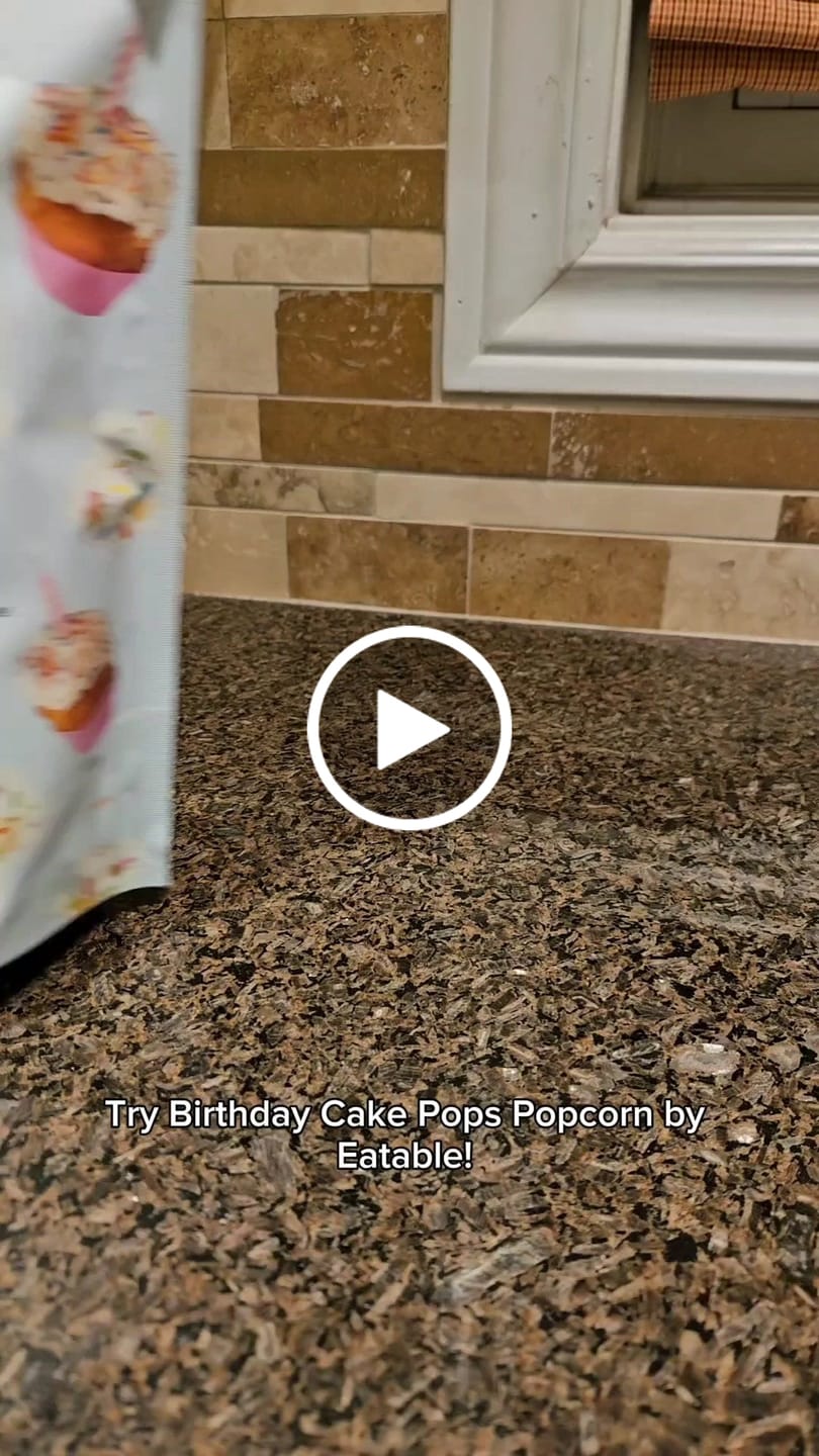 Customer video review of Birthday Cake Pops (3.8oz) - White Chocolate Kettle Corn