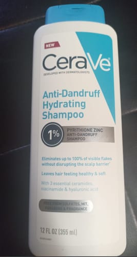 Customer photo review of Anti - Dandruff Hydrating Shampoo