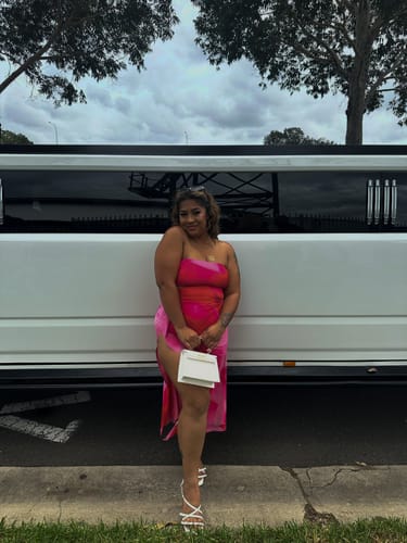 Customer photo review of Everlee Midi Dress - Pink