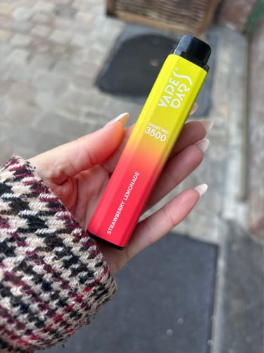 Customer photo review of Ghost® Pro 3500 - Puff Jetable / Vape Disposable 2% Nicotine