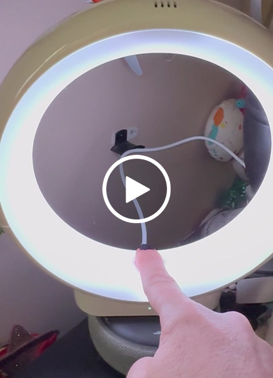 Customer video review of Infinity Lamp