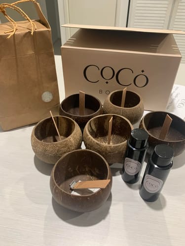 Customer photo review of Candle Making Kit – Combo 3 Smooth & 3 Natural Coconut Bowls