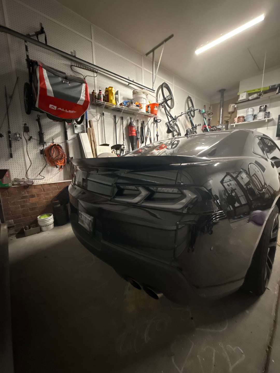 Customer photo review of 2014-2015 CHEVY CAMARO UMBRA LED TAILLIGHTS GLOSS BLACK/SMOKE LENS