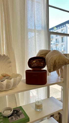 Customer photo review of Jewelry & Cosmetic Case