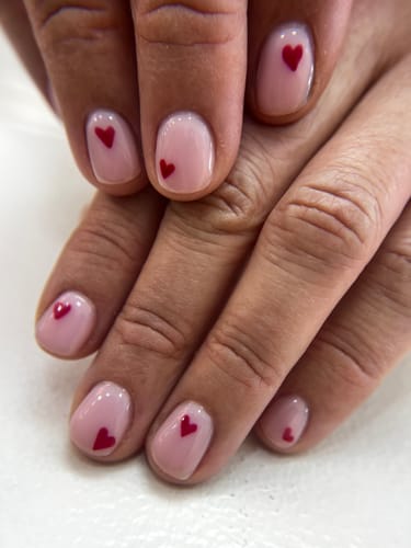 Customer photo review of Gel Polish Rubber Base Coat, Didier Lab, Milky Pink, 10 ml
