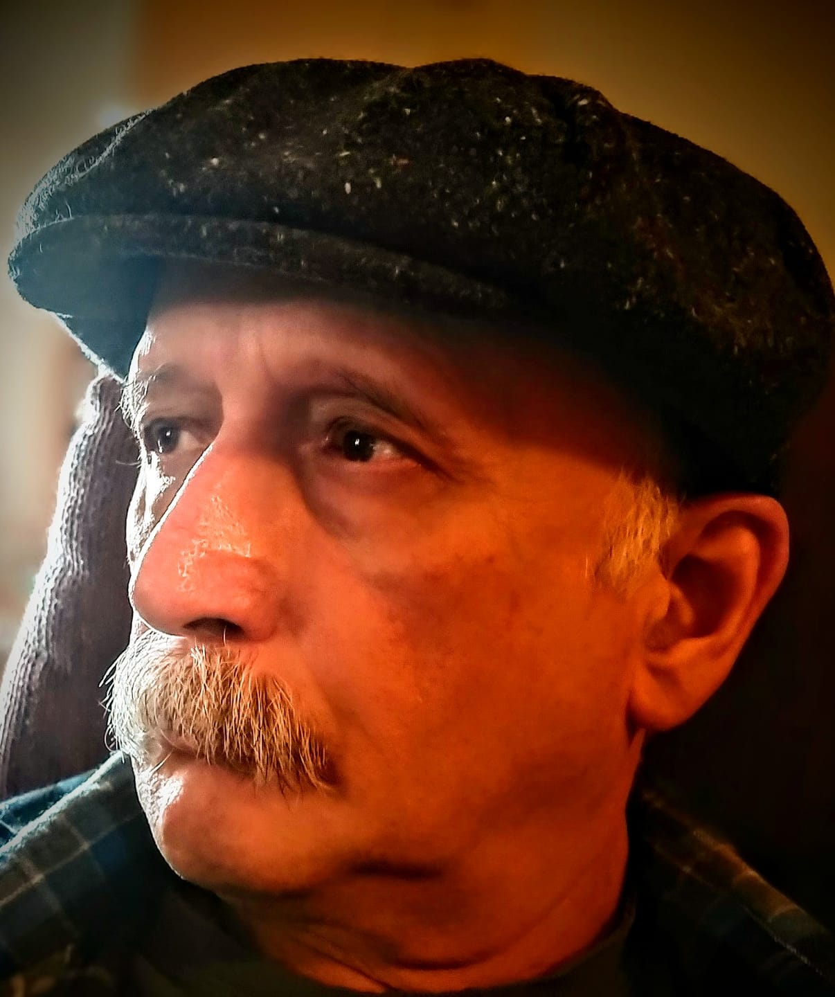 Customer photo review of Eight Piece Cap Tweed