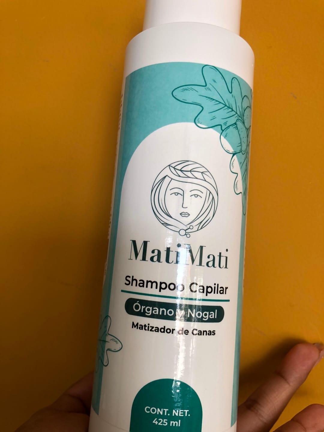 Customer photo review of Shampoo Capilar Matizador de Canas Órgano y Nogal