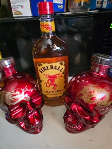 Customer photo review of Crystal Head Vodka Lunar New Year Bundle Set (Year Of Dragon & Snake 2025)