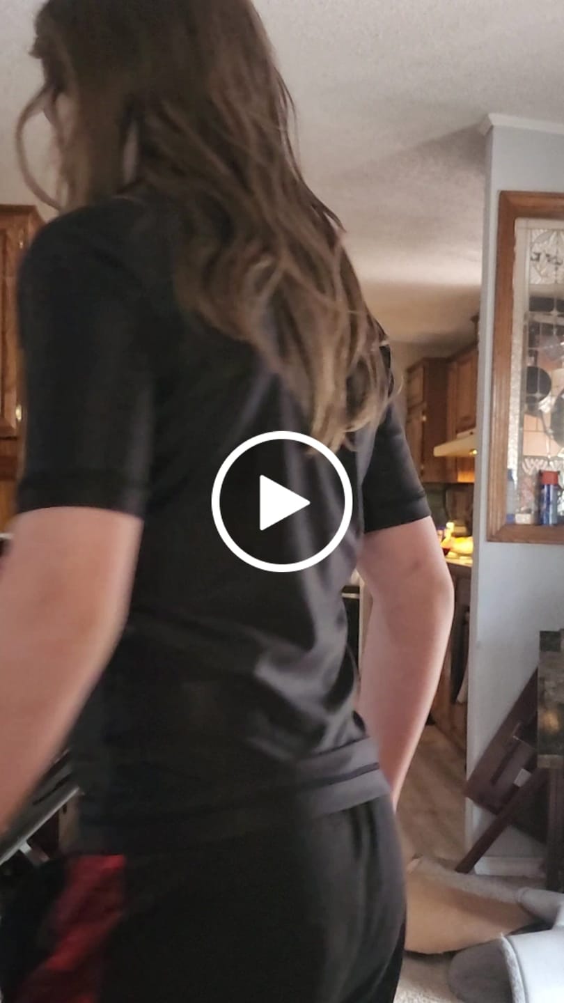 Customer video review of Summo Basic Black BJJ Rash Guard for Men/Women
