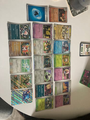 undefined review of Pokemon Trading Card Game Scarlet & Violet - Shrouded Fable - Elite Trainer Box image 1 out of 1