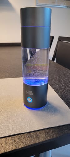 Customer photo review of Wasserstoff-Wasserflasche