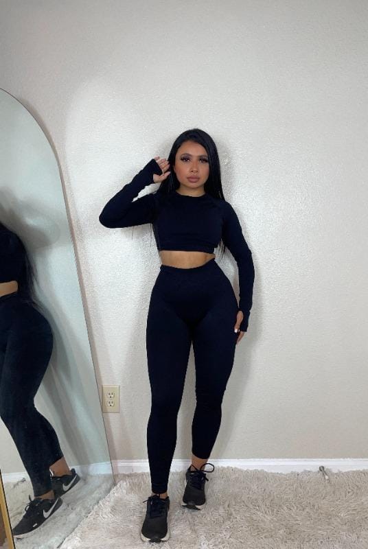 Customer photo review of AirWear High-Waist Legging