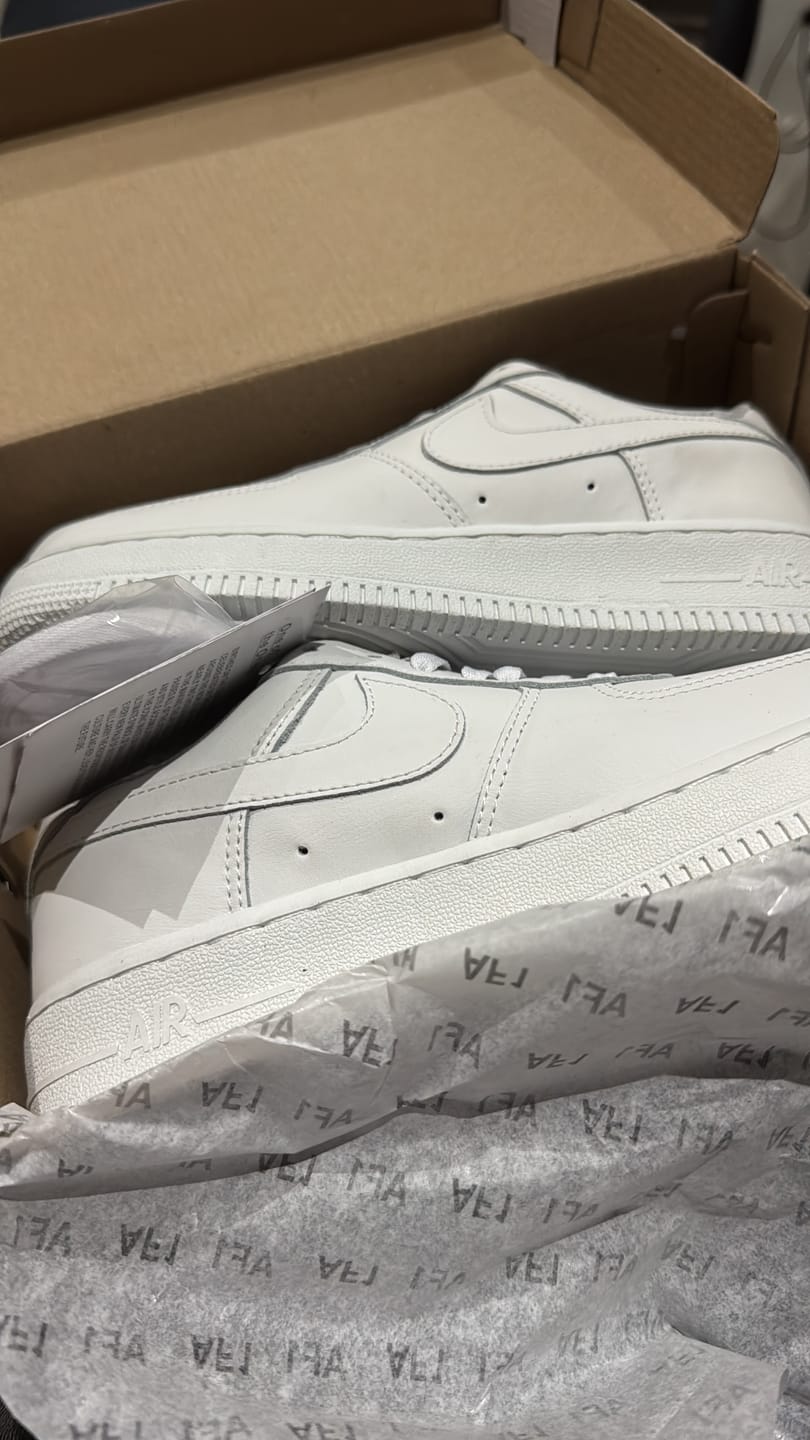 Customer photo review of Tenis Air Force 1 Blanco Total Piel 1.1
