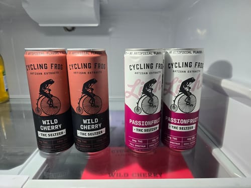 Customer photo review of Black Currant THC Seltzer, 6pk