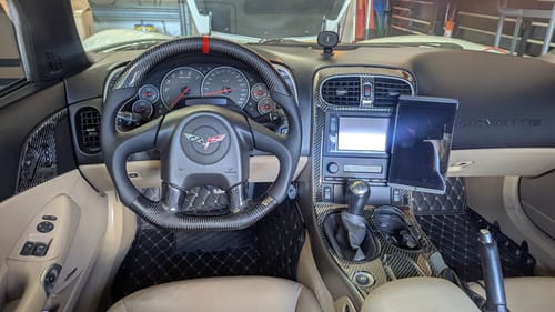 Customer photo review of [Customizable] 2012-2013 C6 Chevy Corvette Carbon Fiber LED Steering Wheel