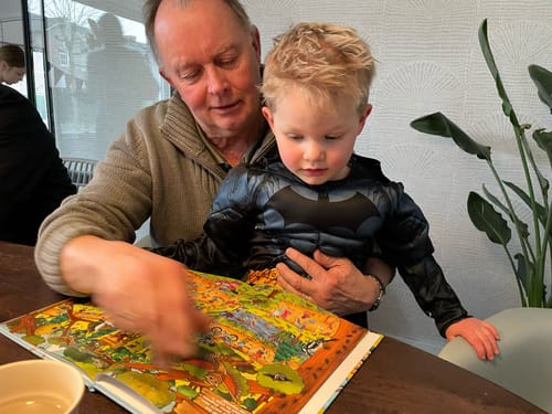 Customer photo review of Waar ben jij? - Gepersonaliseerde honden zoek-en-vind boek