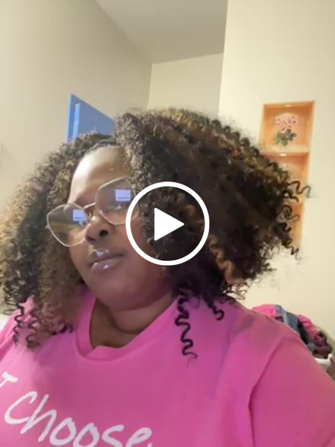 Customer video review of Sensationnel Curls Kinks Textured Lace Kinky Edges Glueless Y-Part HD Lace Front Wig - KINKY ZIGZAG CURLS 14"