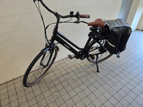 Customer photo review of Urban D7