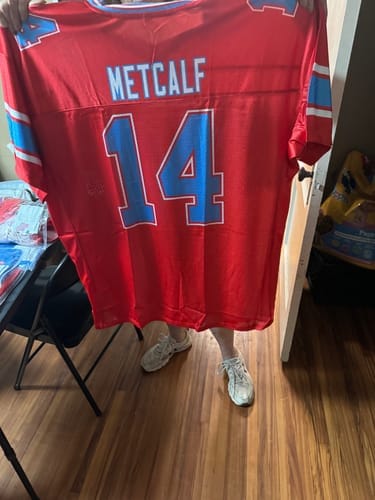 Customer photo review of Custom Royal White-Red Classic Style Mesh Authentic Football Jersey