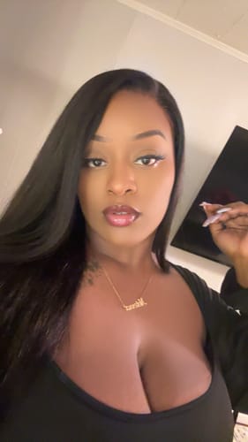 Customer photo review of Custom Name Necklace