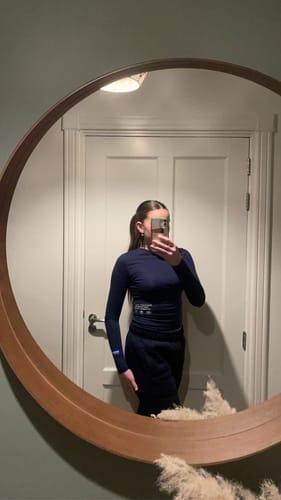 Customer photo review of LABEL LONGSLEEVE TOP NAVY