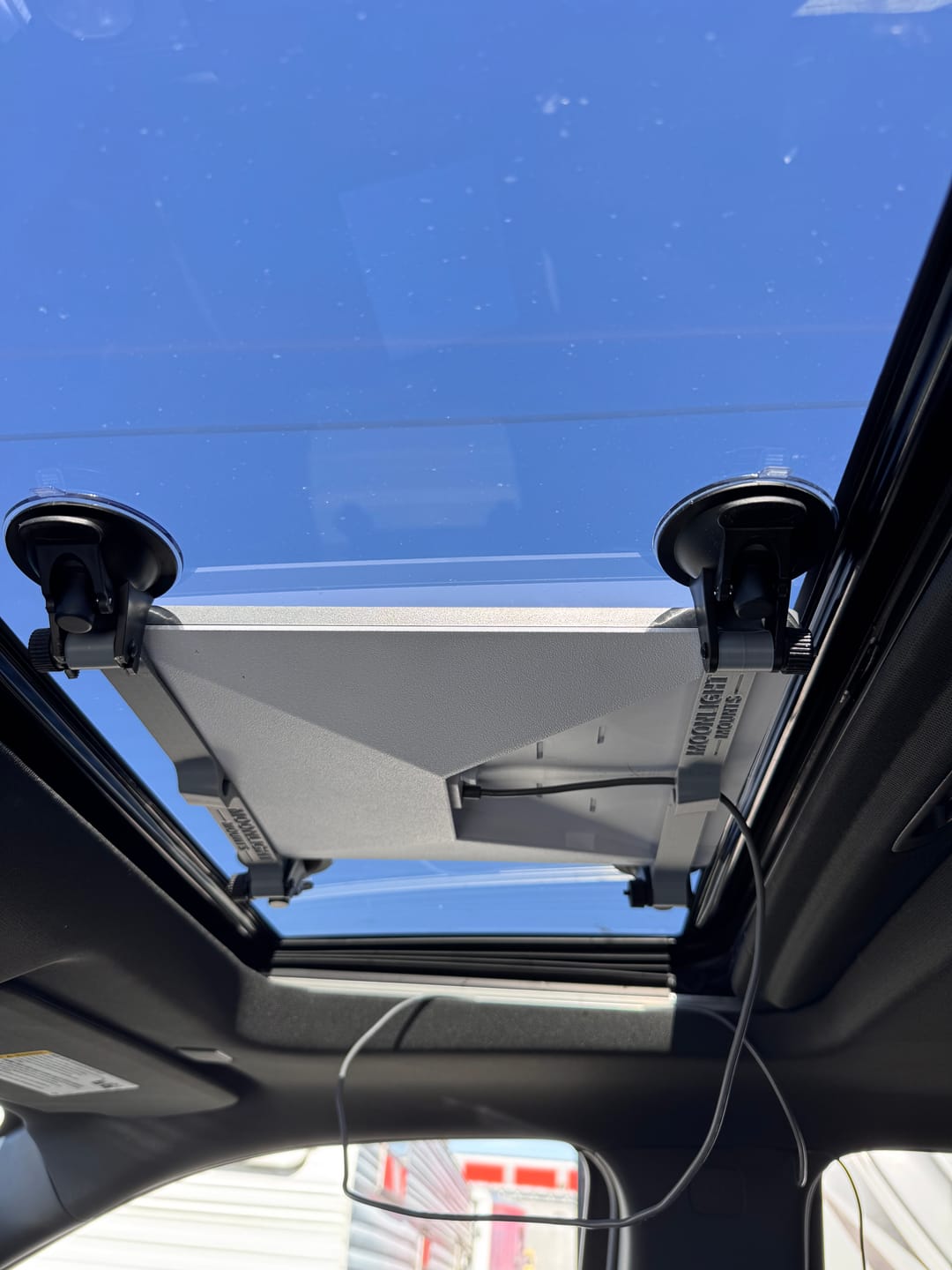 Customer photo review of Starlink Mini Suction Cup Mount - Panoramic Sunroof, Glass, Moonroof, Window Mounting System (UV Protected)