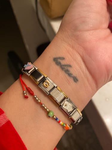 Customer photo review of Charm Cartas Corazon Blancas