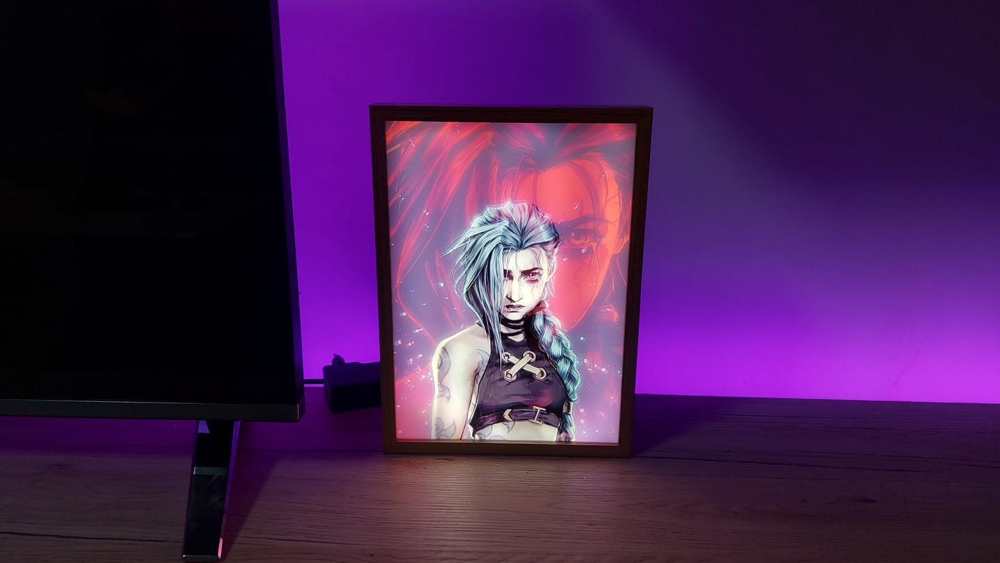 Customer photo review of Arcane: League of Legends Anime LED Light Painting – Jinx’s Wild Beauty