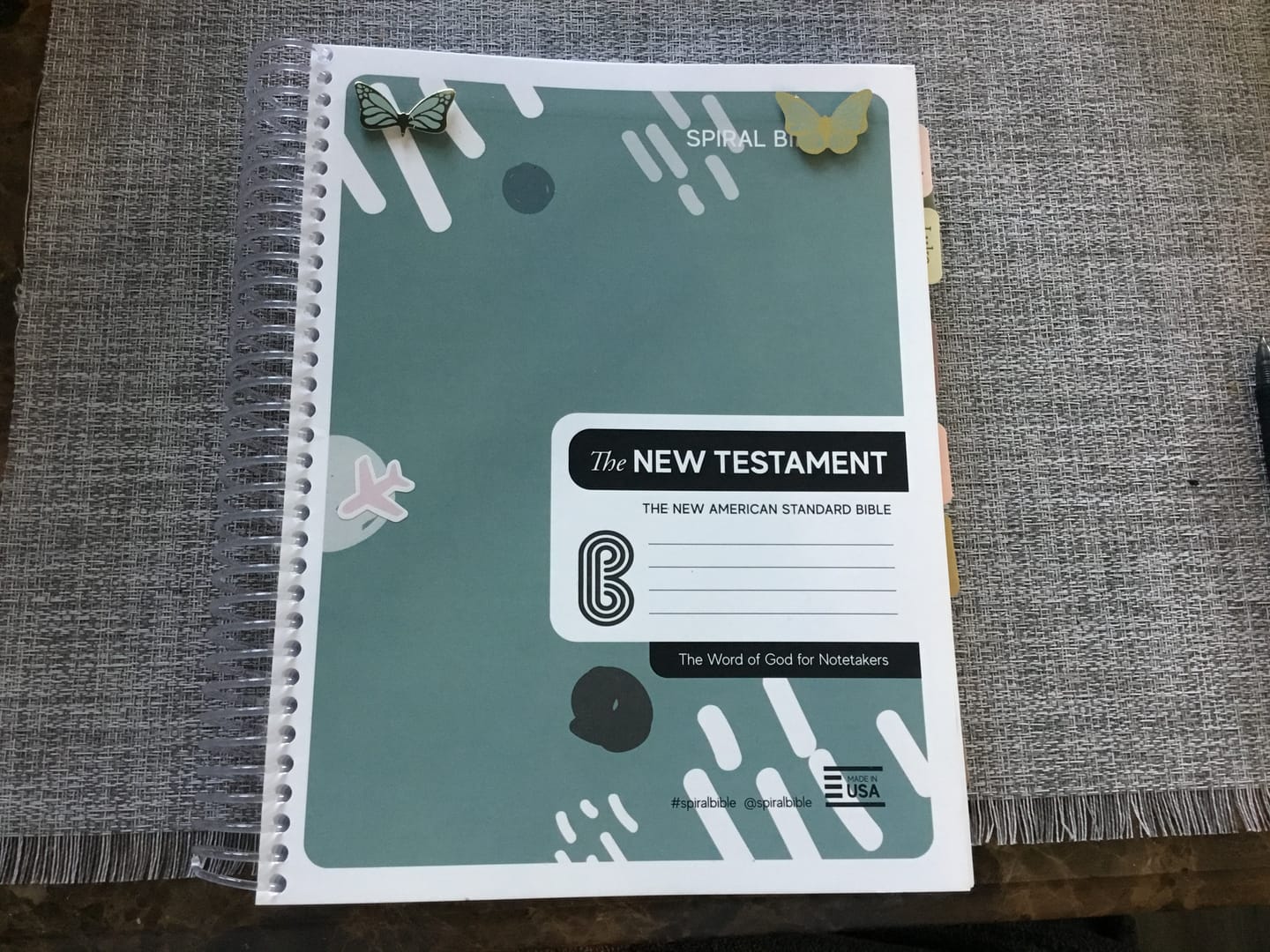 Customer photo review of Spiral Bible™ - NASB - New Testament - Flake