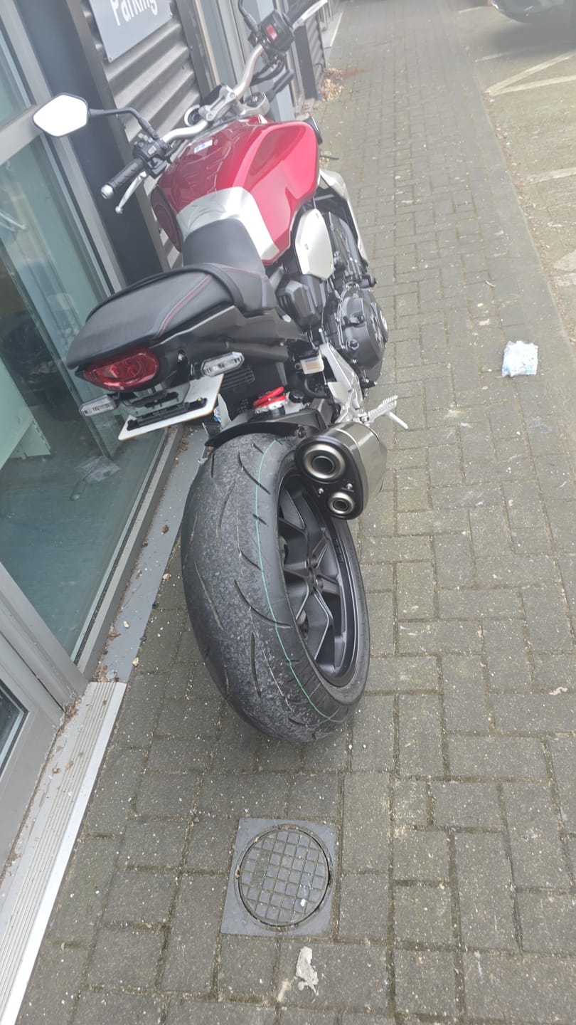 Customer photo review of Honda CB1000R
