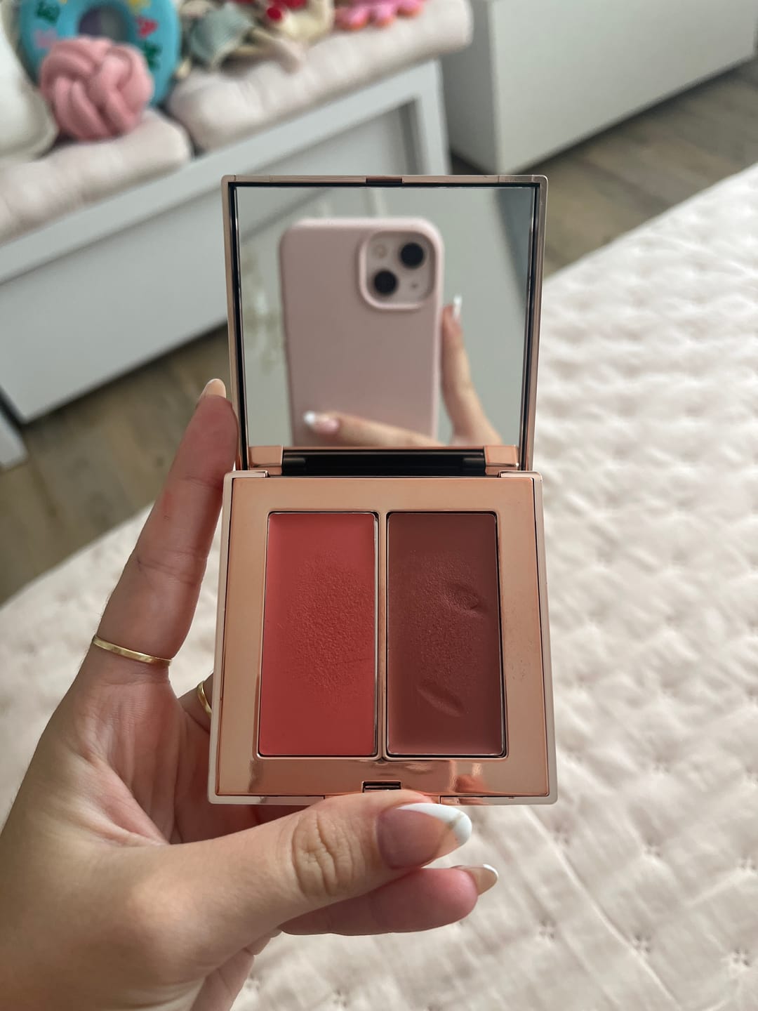 Customer photo review of SOFT BLUSH DUO | 01 LIGHT ROSE & ICE CREAM