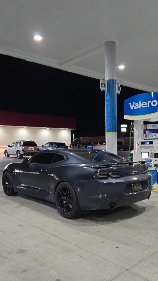 Customer photo review of 2019-2025 CHEVY CAMARO UMBRA LED TAILLIGHTS GLOSS BLACK/SMOKE LENS