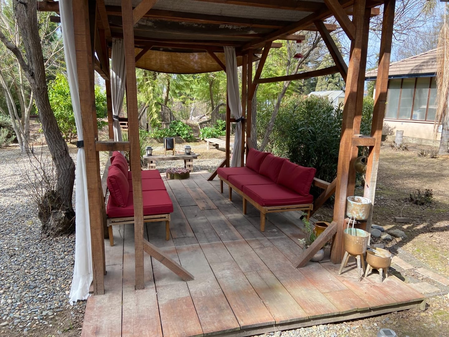 Customer photo review of Homrest Outdoor Replacement Cushions for  6-Seat Patio Conversation Set, Wine Red