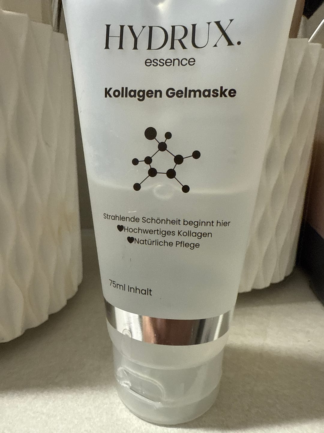 Customer photo review of Essence-Kollagen Gelmaske